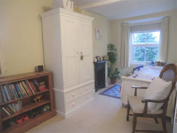 Photo 10