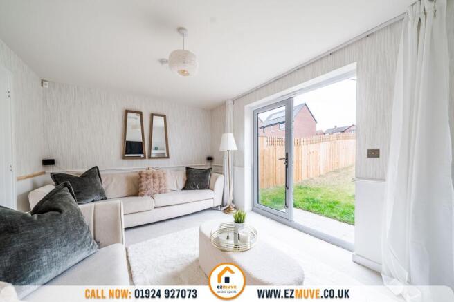 3 bed Semi-Detached for sale Image 12