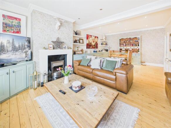 Living/ Dining Room