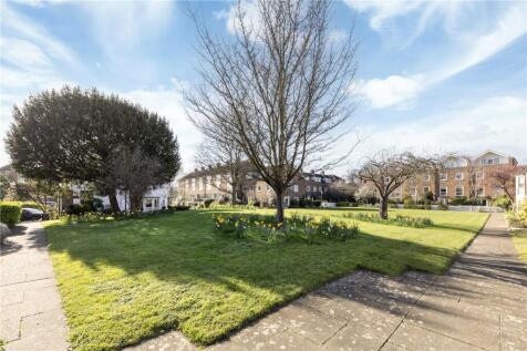 Chiswick Staithe, Hartington Road, London, W4