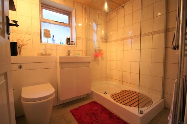 First floor shower room