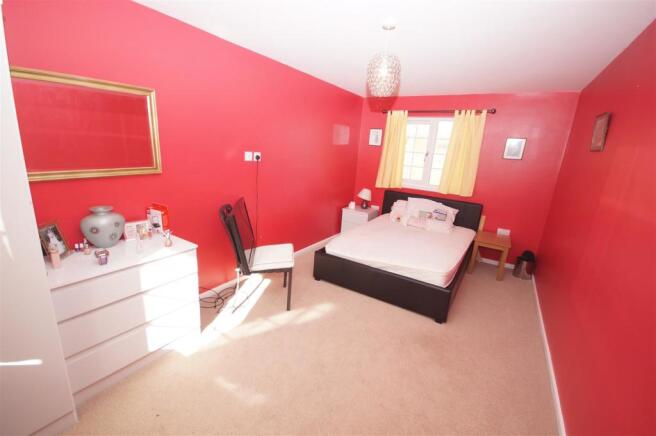 Bedroom 4.JPG