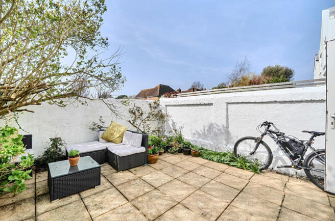 1433401-8-69c148b...