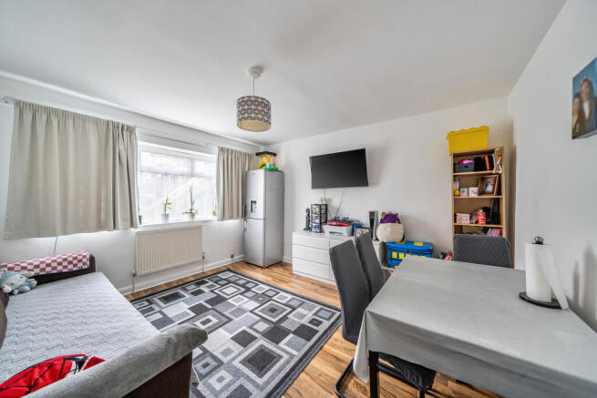 1434203-2-69c26ae...