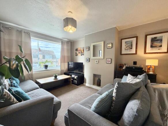 3 bed Semi-Detached for sale Image 5