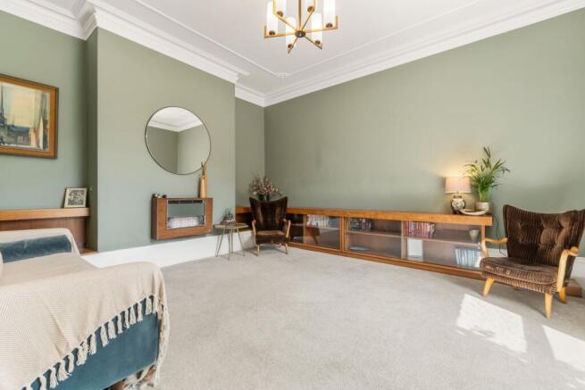 6 bed Terraced for sale Image 12