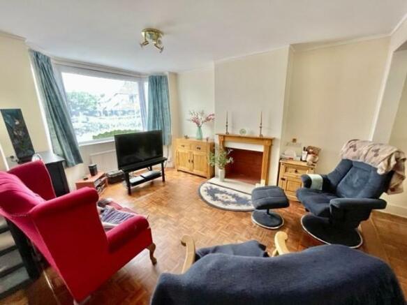 Lounge Clive 39.jpg
