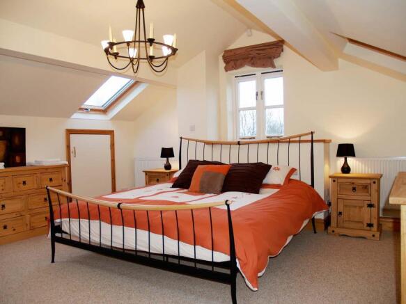 BEDROOM 5