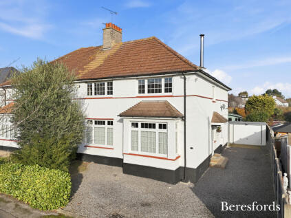 Repton Avenue, Gidea Park, RM2