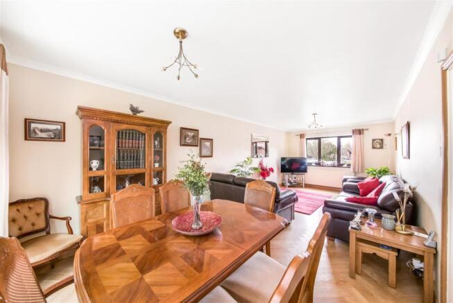 Living Dining Room