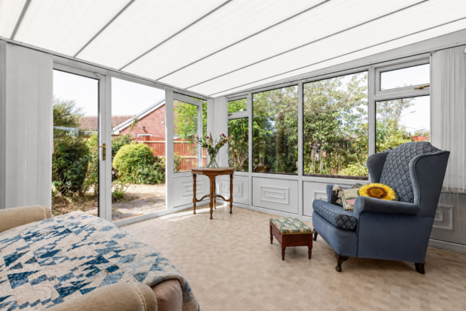 3 bed Detached Bungalow for sale Image 12