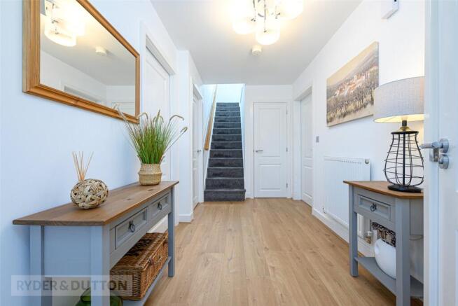 Entrnace Hallway