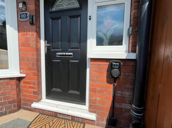 3 bed Terraced for sale Image 12
