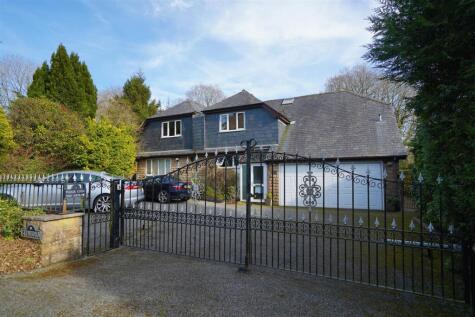 Foxholes Road, Horwich, Bolton