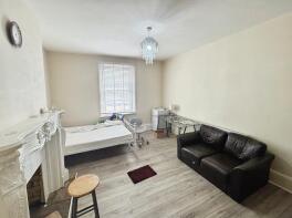 136, Albany Road, Gillingham ME7 4HW