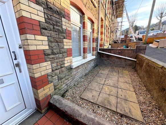 Front Forecourt