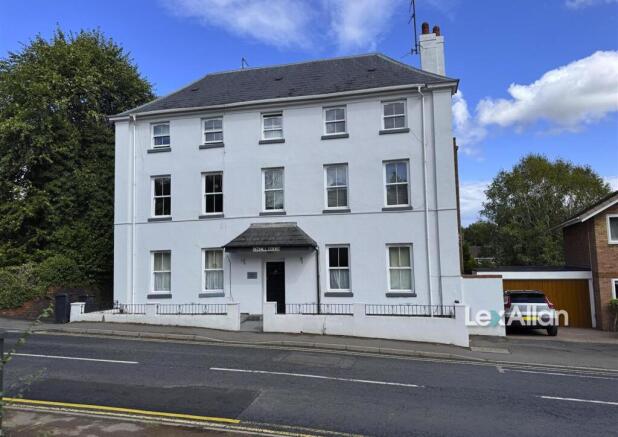 Redhill Court Oldswinford 2.jpg