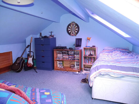 Photo 18