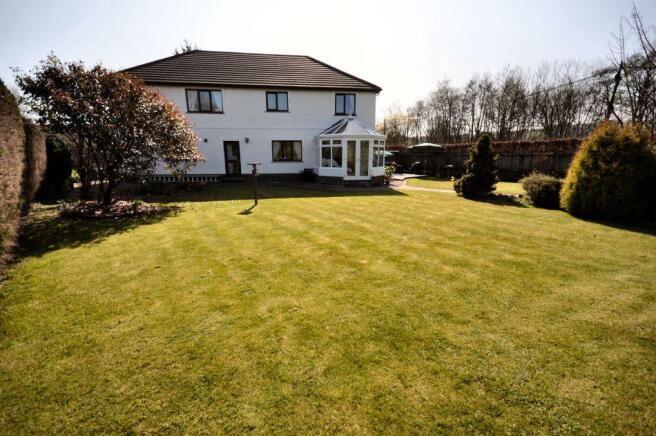 Ty Nant, Llanpumsaint, Carmarthenshire Photo 2
