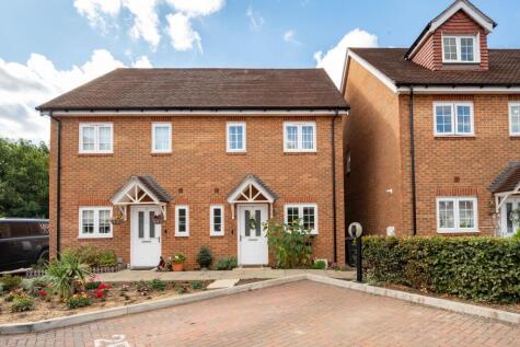 Cooper Close, Horley