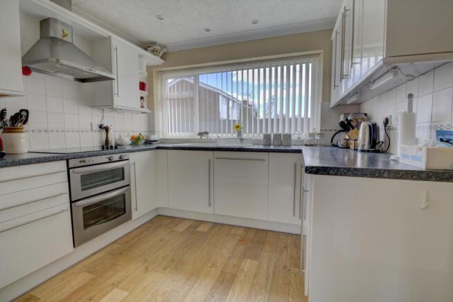 Kitchen 2