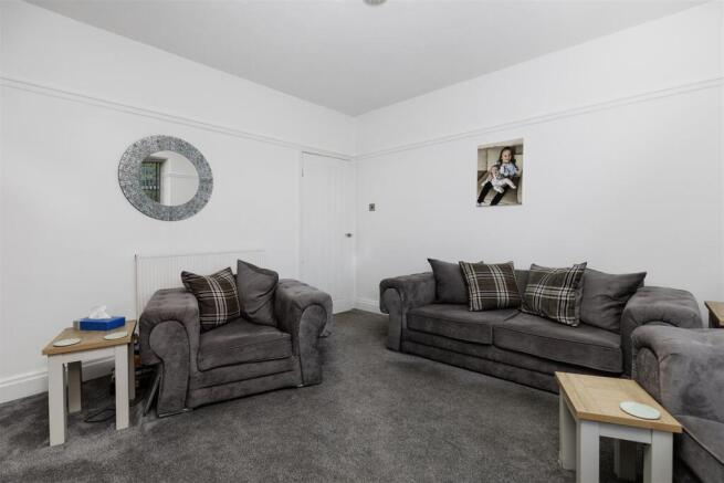 2 bed Semi-Detached for sale Image 11