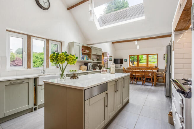 Kitchen/Breakfast Room