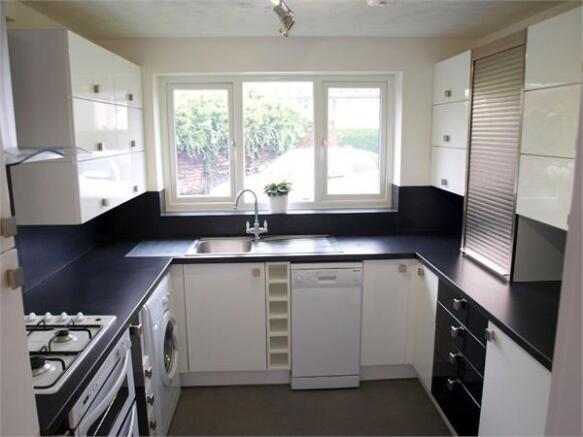 Fitted Kitchen