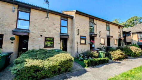 Sutherland Close, Whitehill, Hampshire, GU35