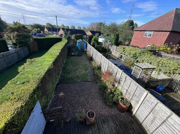 2 bed Terraced to rent Image 11