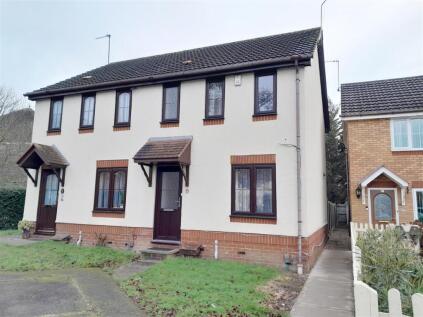 Acer Avenue, Hayes