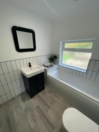 Photo 48