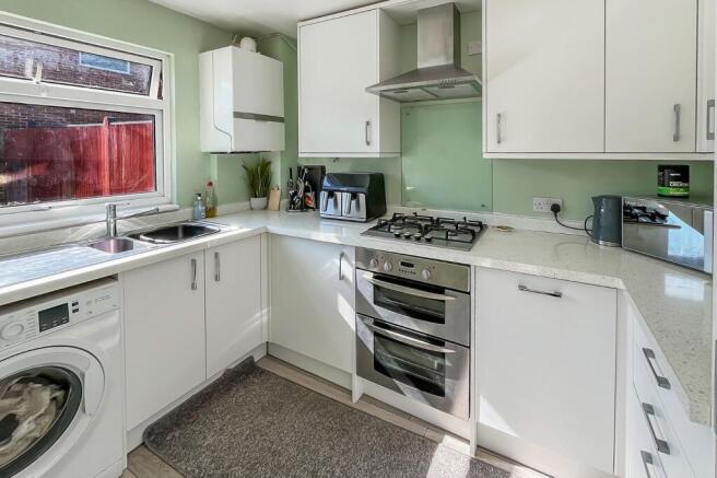 Wolstenbury Road, Rustington, Littlehampton, West Sussex photo 2