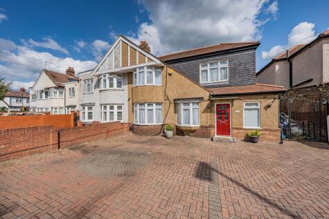 Twickenham Road, Isleworth, TW7