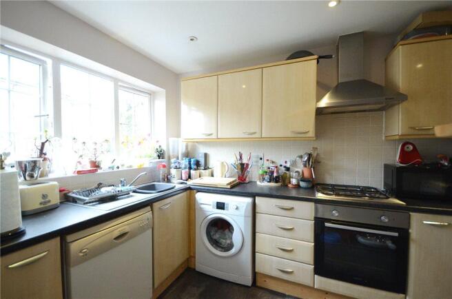 Kitchen 02