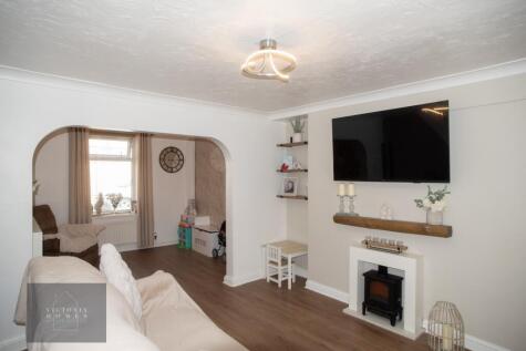 Pennant, Ebbw Vale, NP23