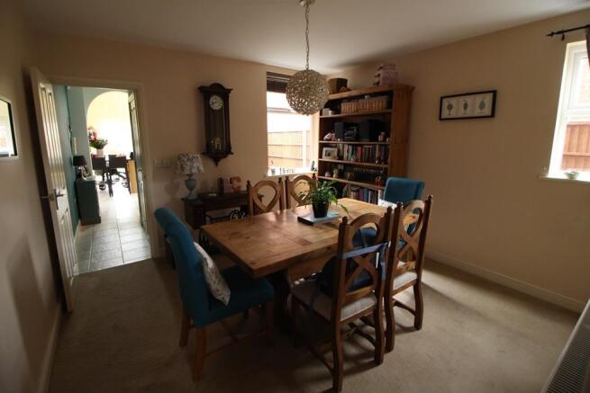 dining room.JPG