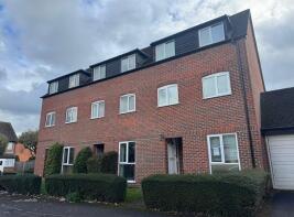 26, Crawford Place, Newbury RG14 1XG