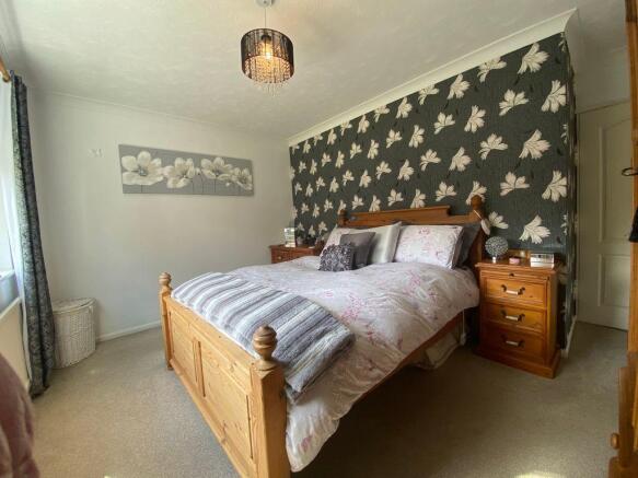 Bedroom 1 (Double)