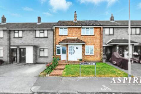 Parkfields, Thundersley