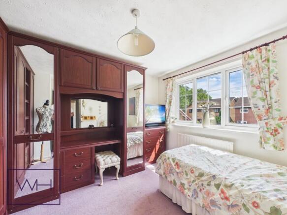 4 bed Detached for sale Image 12
