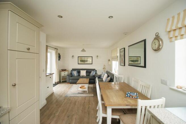 3 bed End of Terrace for sale Image 6