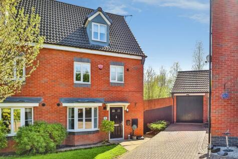 Bacon Close, Nottingham, NG16