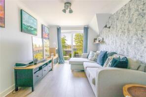 63, Morse Close, Uxbridge UB9 6DT