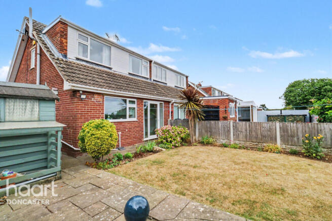 3 bed Semi-Detached for sale Image 4