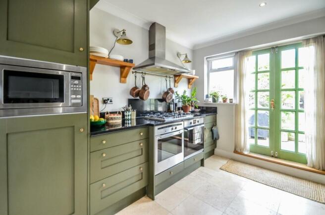 Kitchen .jpg