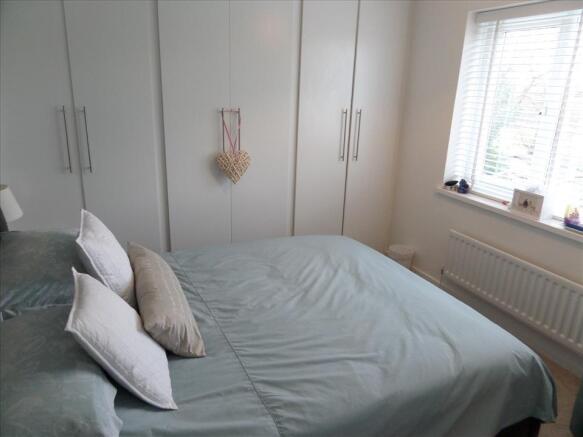 BEDROOM 2