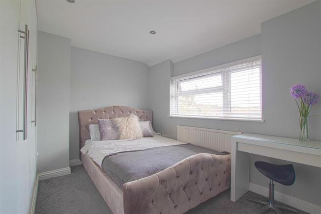 Master bedroom.jpg