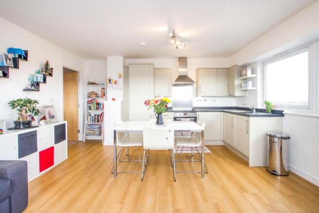 Lounge/Kitchenette