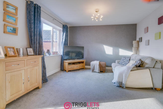 3 bed Detached for sale Image 4